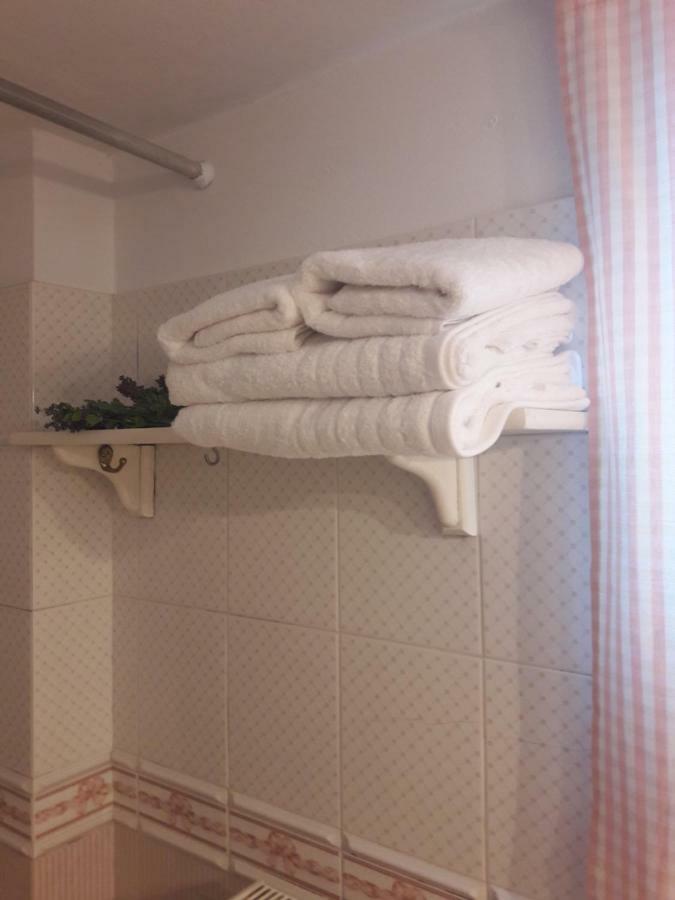 Appartement 4Epoxes à Tínos Extérieur photo
